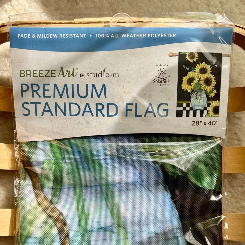 Breeze Art Solar Silk Outdoor Sunflower Flag